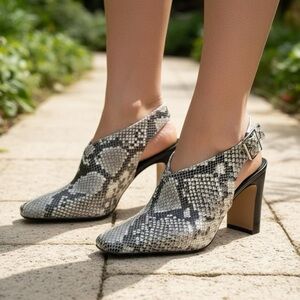 Vince Camuto Leather Saleesha Snakeskin squared Pointed Toe Slingback Heels Sz 8